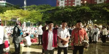 Pemerintah Kecamatan Ujung Pandang Hadiri Undangan Sholat Subuh Berjama’ah