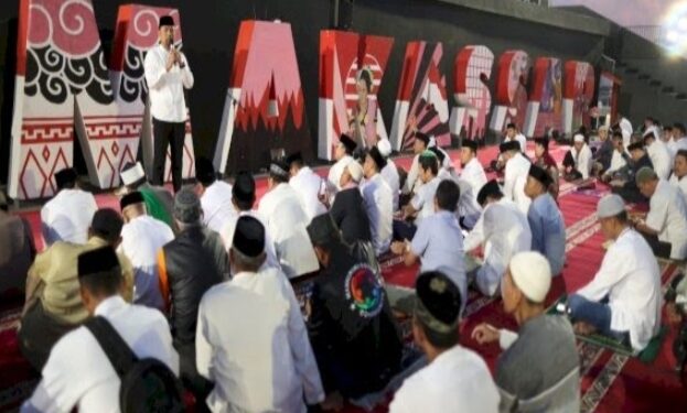 Plt. Camat Ujung Pandang Hadiri GMSSB di Anjungan Pantai Losari