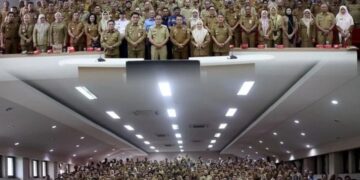 Camat dan Sekcam Tamalate Beserta Jajarannya Ikuti Apel Pagi Pemerintah Kota Makassar