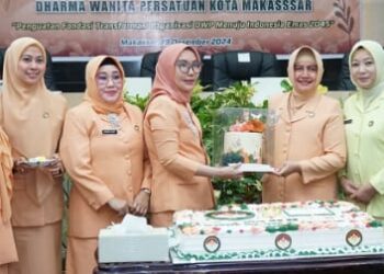 Peringatan HUT Ke-25 Dharmawanita Persatuan: Camat Tamalate Tunjukkan Dukungan Penuh untuk Pemberdayaan Perempuan