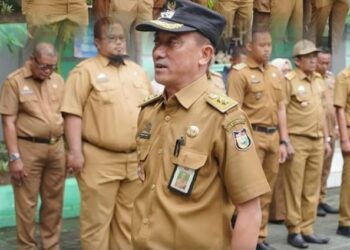 Camat Rappocini Pimpin Pelaksanaan Apel Pagi Bersama Seluruh Pegawai dan Lurah