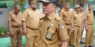 Camat Rappocini Pimpin Pelaksanaan Apel Pagi Bersama Seluruh Pegawai dan Lurah