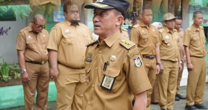 Camat Rappocini Pimpin Pelaksanaan Apel Pagi Bersama Seluruh Pegawai dan Lurah