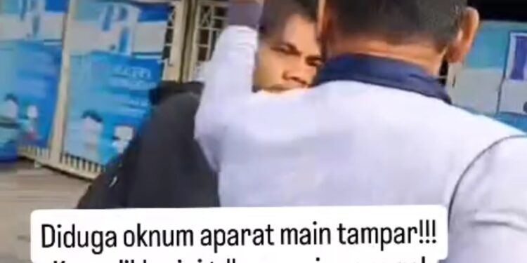 Di Duga Oknum TNI AL Tampar Anak di Jalanan, Ajarkan Jadi Hakim Jalanan?