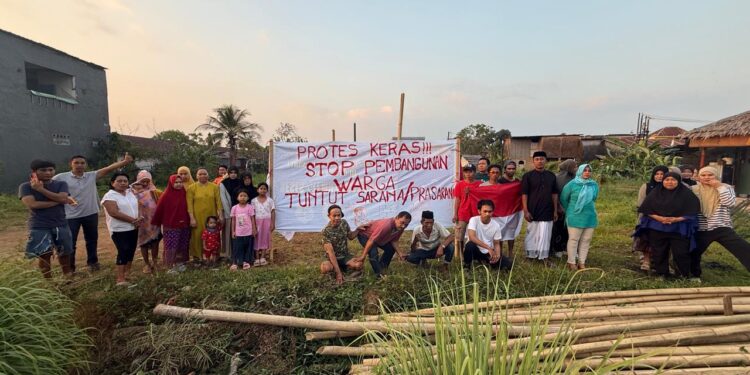 Warga Protes Tidak Adanya Sarana Dan Prasarana Di BTN Bumi Batara Mawang Permai