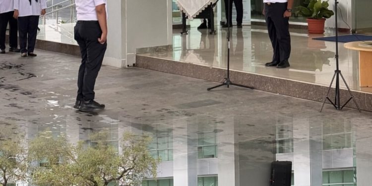 PIP Makassar Laksanakan Apel Kenaikan Pangkat bagi Alberto, S.Si.T., M.A.P., M.Mar.E.
