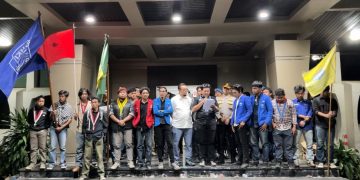 Cipayung Plus Kepung Pertamina, Beri Ultimatum 3×24 Jam : “Makassar Gelap, Migas Sulit dan Rakyat Menjerit”