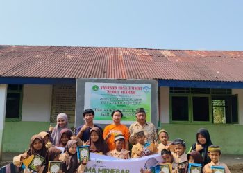 IKDH MAKASSAR BERSAMA YAYASAN INSAN UTAMA CENDEKIA SALURKAN BANTUAN IQRA’ DI MAROS